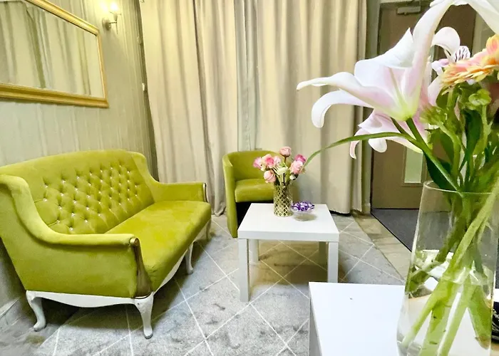 White Rose Guest Rooms